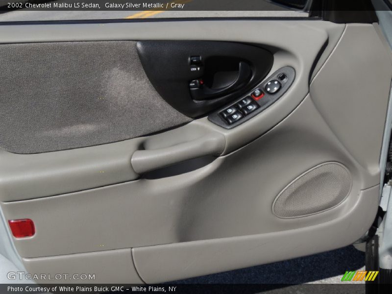 Galaxy Silver Metallic / Gray 2002 Chevrolet Malibu LS Sedan