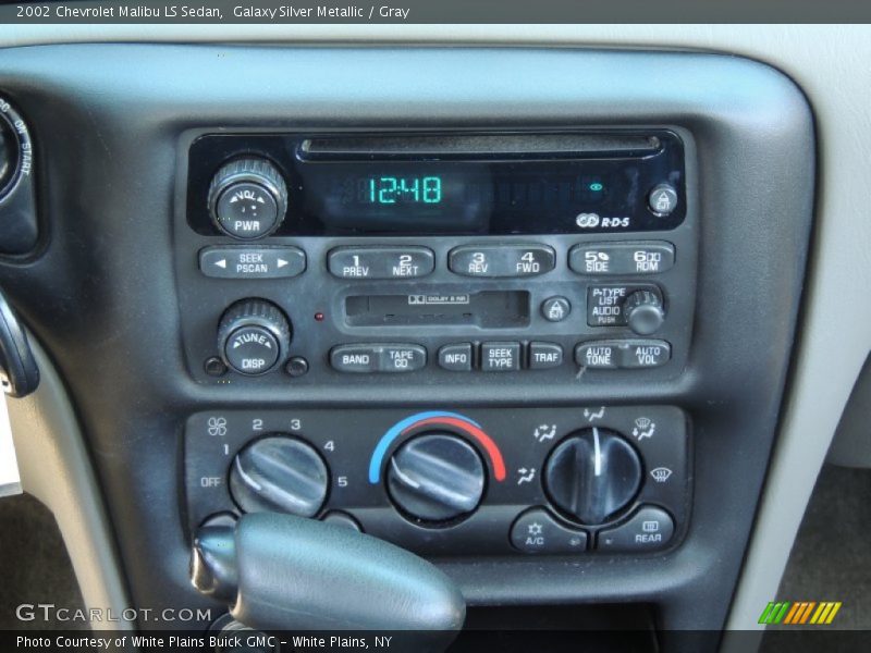 Controls of 2002 Malibu LS Sedan
