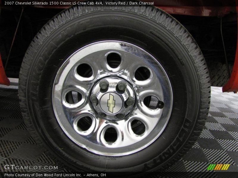 Victory Red / Dark Charcoal 2007 Chevrolet Silverado 1500 Classic LS Crew Cab 4x4