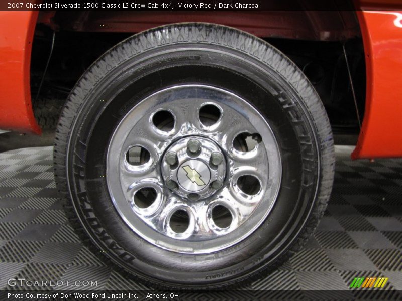 Victory Red / Dark Charcoal 2007 Chevrolet Silverado 1500 Classic LS Crew Cab 4x4