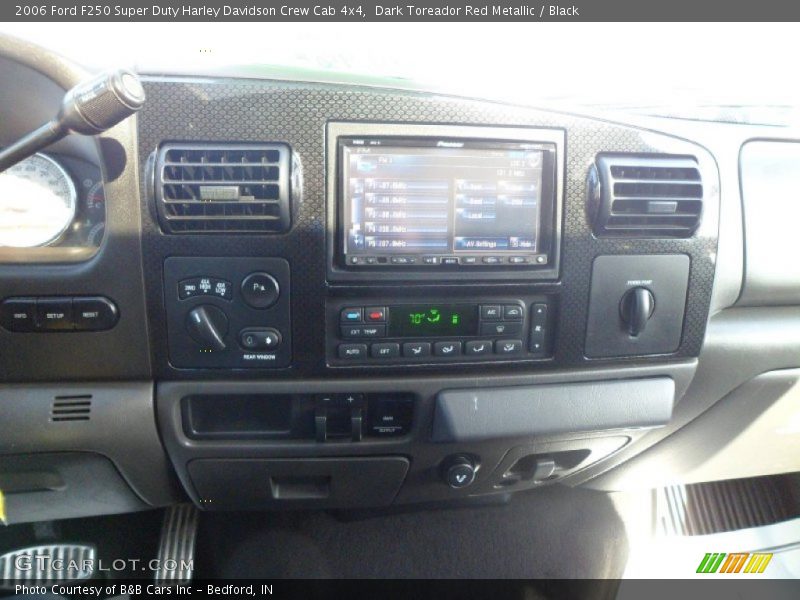 Dark Toreador Red Metallic / Black 2006 Ford F250 Super Duty Harley Davidson Crew Cab 4x4