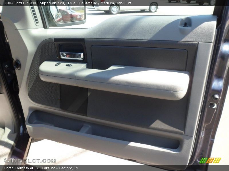 True Blue Metallic / Medium/Dark Flint 2004 Ford F150 XLT SuperCab 4x4