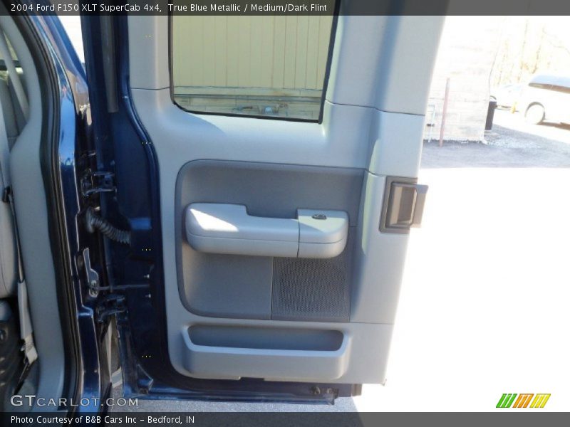 True Blue Metallic / Medium/Dark Flint 2004 Ford F150 XLT SuperCab 4x4