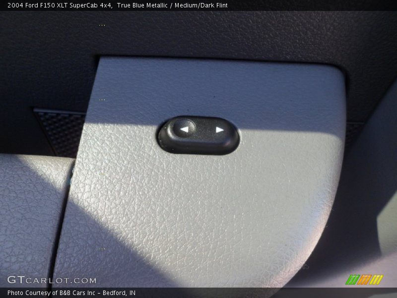 True Blue Metallic / Medium/Dark Flint 2004 Ford F150 XLT SuperCab 4x4