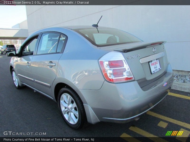 Magnetic Gray Metallic / Charcoal 2011 Nissan Sentra 2.0 SL