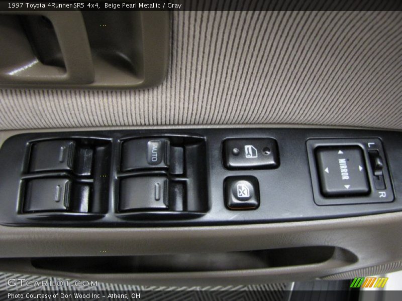 Beige Pearl Metallic / Gray 1997 Toyota 4Runner SR5 4x4