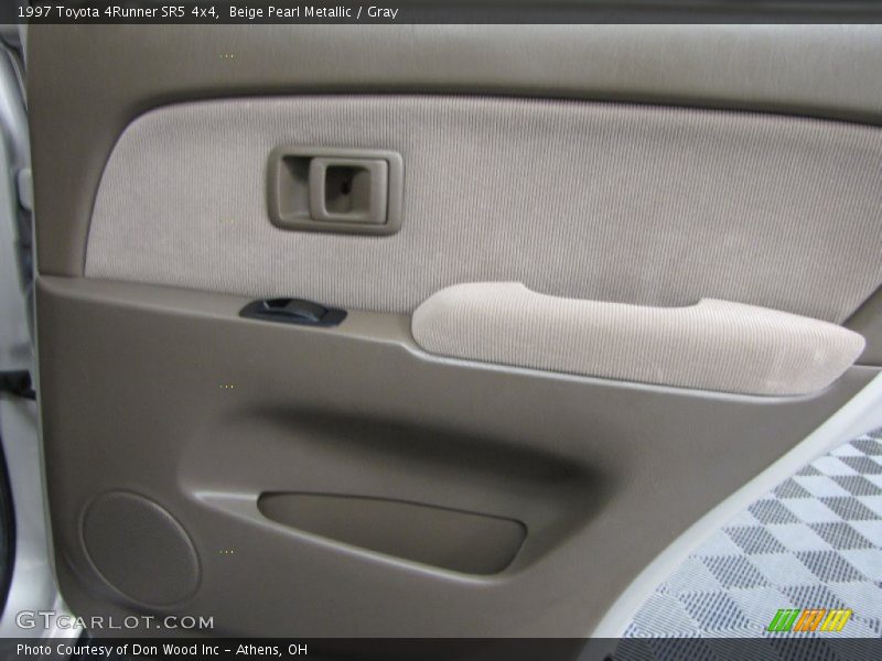 Beige Pearl Metallic / Gray 1997 Toyota 4Runner SR5 4x4