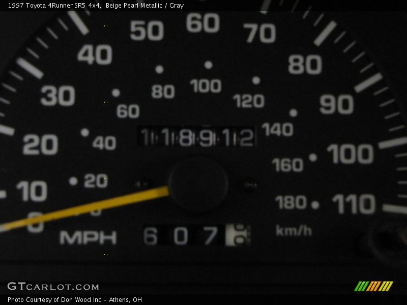 Beige Pearl Metallic / Gray 1997 Toyota 4Runner SR5 4x4