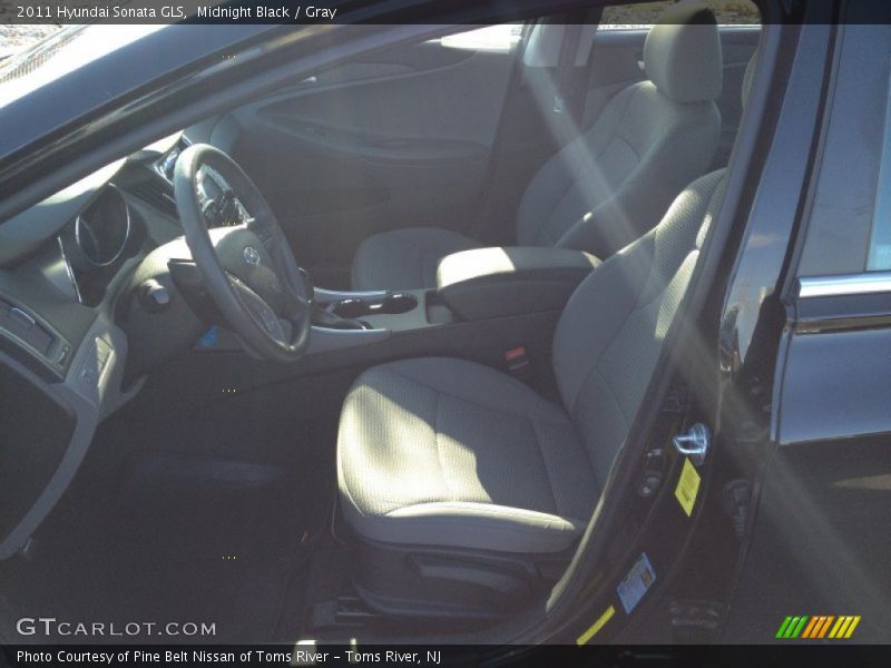 Midnight Black / Gray 2011 Hyundai Sonata GLS