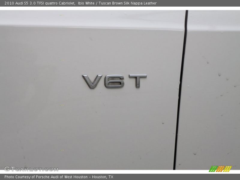  2010 S5 3.0 TFSI quattro Cabriolet Logo
