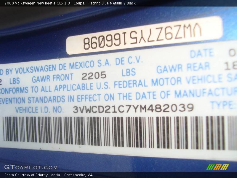 Techno Blue Metallic / Black 2000 Volkswagen New Beetle GLS 1.8T Coupe