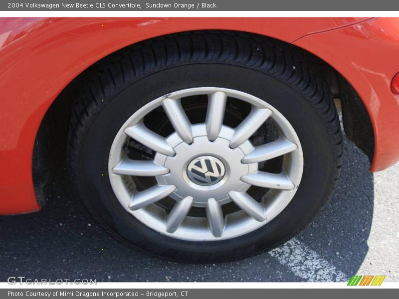 Sundown Orange / Black 2004 Volkswagen New Beetle GLS Convertible