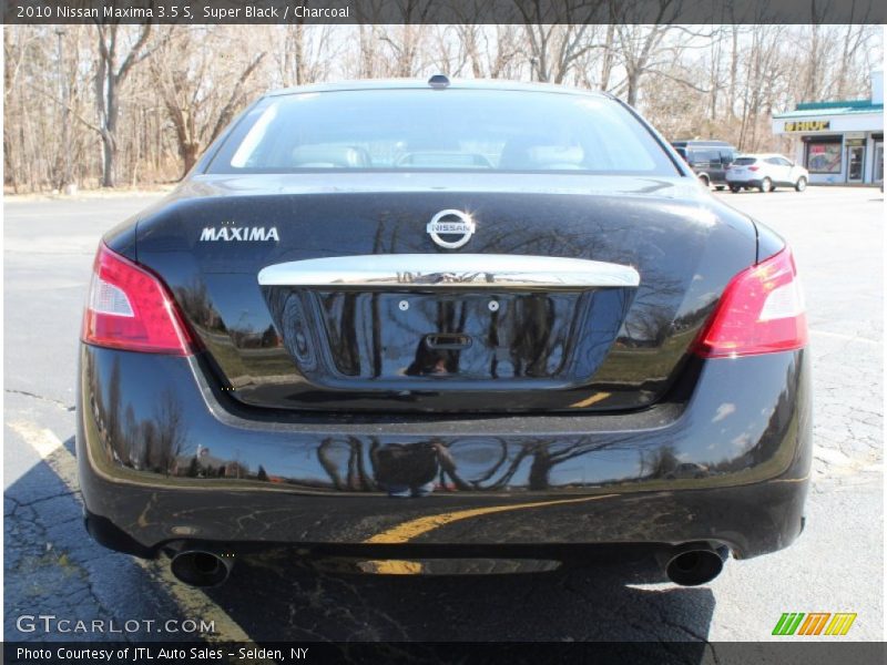 Super Black / Charcoal 2010 Nissan Maxima 3.5 S