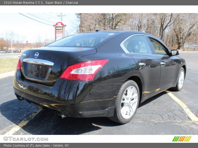 Super Black / Charcoal 2010 Nissan Maxima 3.5 S