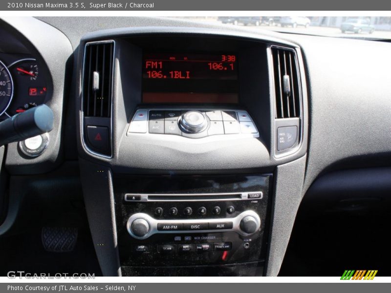 Super Black / Charcoal 2010 Nissan Maxima 3.5 S