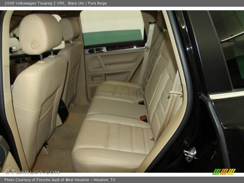 Black Uni / Pure Beige 2008 Volkswagen Touareg 2 VR6