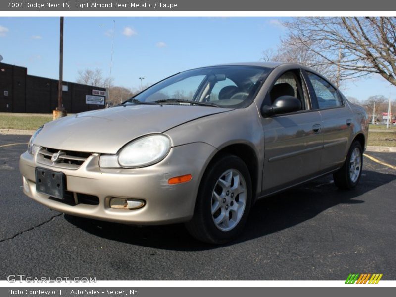 Light Almond Pearl Metallic / Taupe 2002 Dodge Neon ES