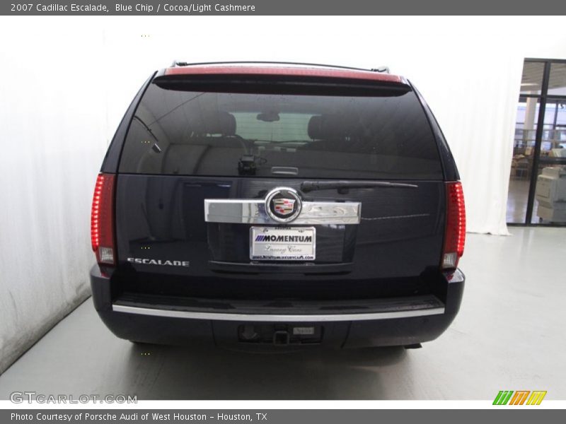 Blue Chip / Cocoa/Light Cashmere 2007 Cadillac Escalade
