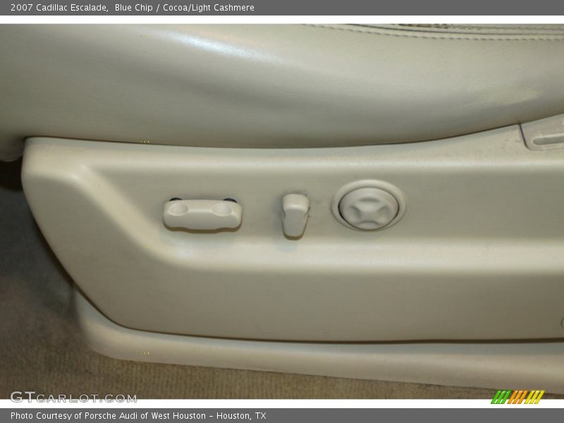 Blue Chip / Cocoa/Light Cashmere 2007 Cadillac Escalade