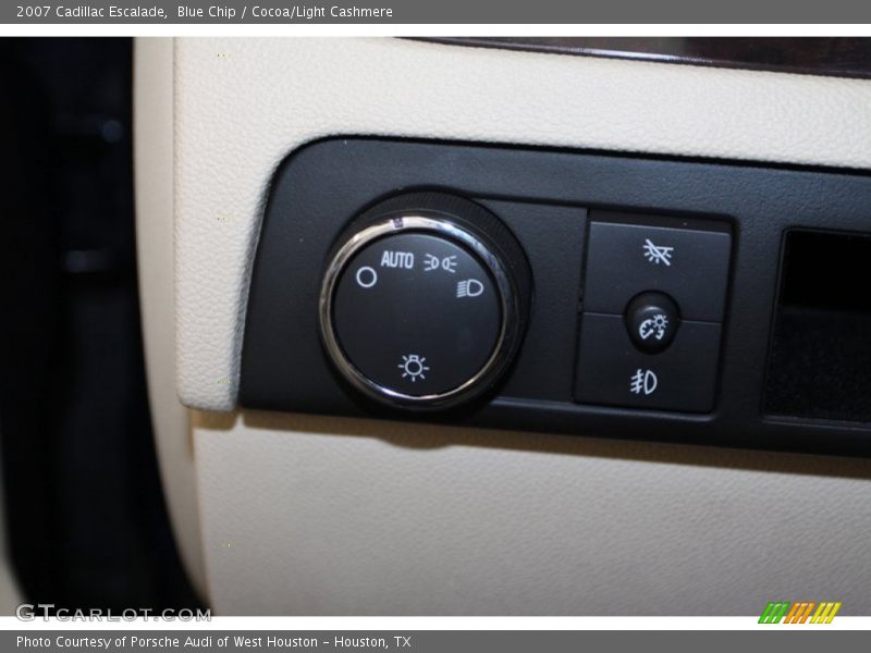 Blue Chip / Cocoa/Light Cashmere 2007 Cadillac Escalade