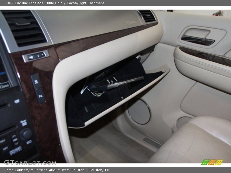 Blue Chip / Cocoa/Light Cashmere 2007 Cadillac Escalade