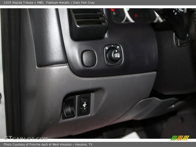 Platinum Metallic / Dark Flint Gray 2005 Mazda Tribute s 4WD