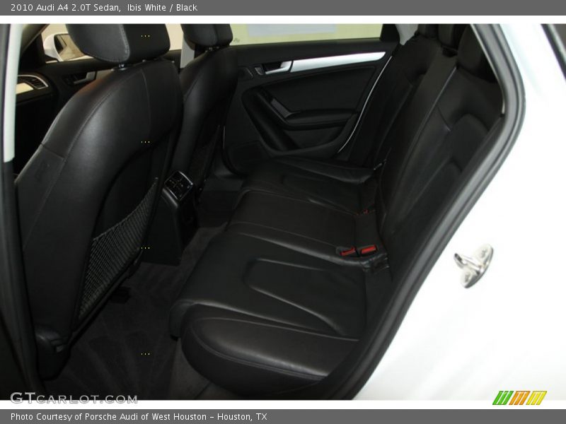 Ibis White / Black 2010 Audi A4 2.0T Sedan