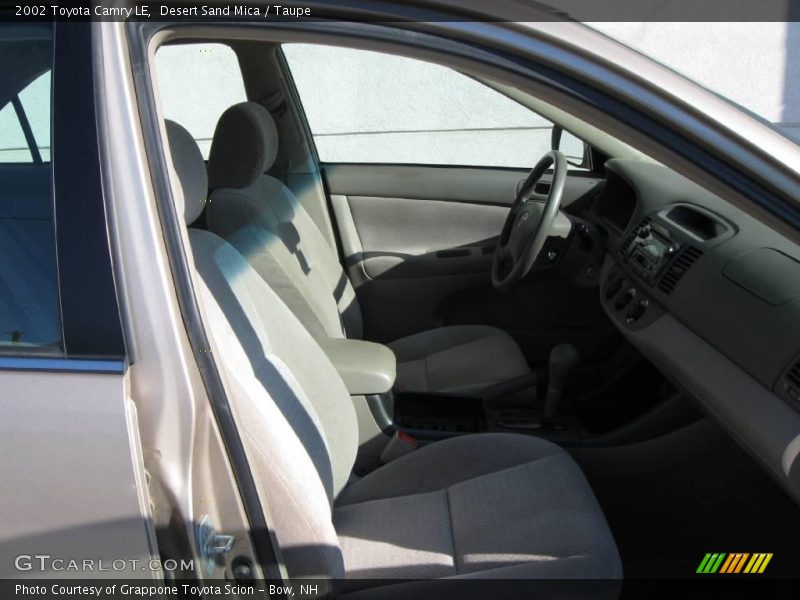 Desert Sand Mica / Taupe 2002 Toyota Camry LE