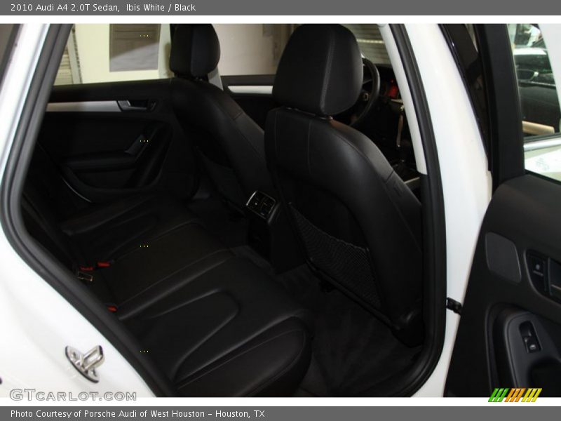 Ibis White / Black 2010 Audi A4 2.0T Sedan