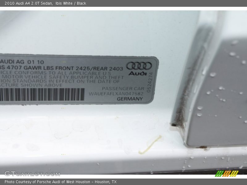 Ibis White / Black 2010 Audi A4 2.0T Sedan