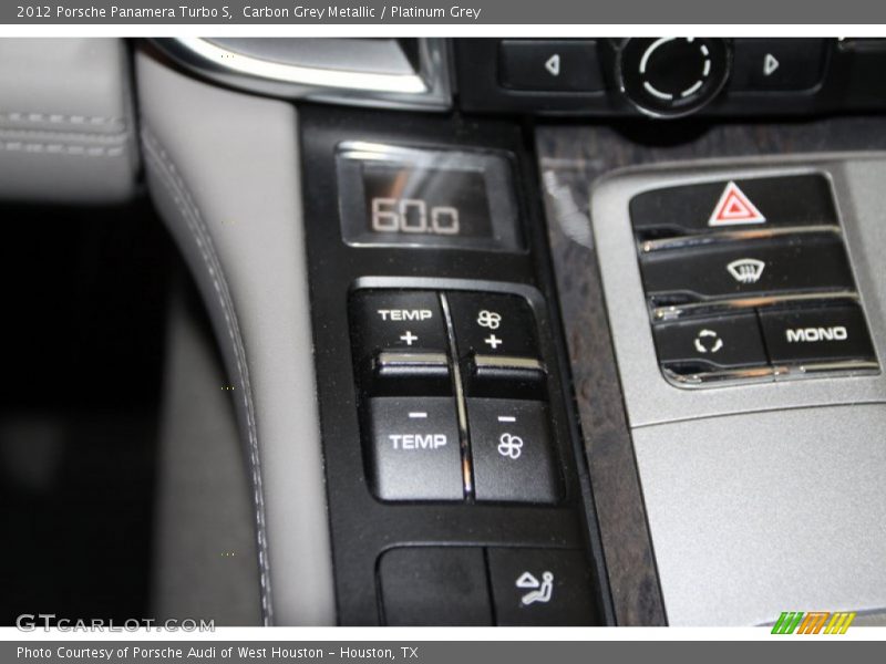 Controls of 2012 Panamera Turbo S