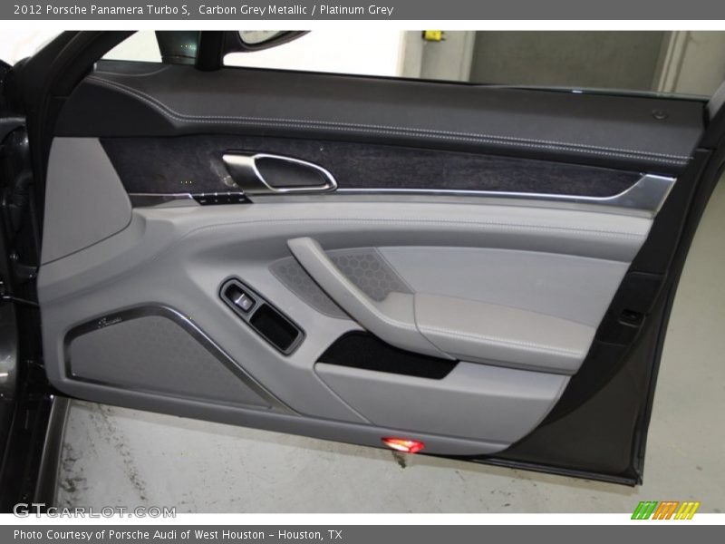 Door Panel of 2012 Panamera Turbo S