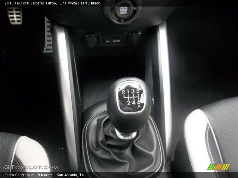 Elite White Pearl / Black 2013 Hyundai Veloster Turbo