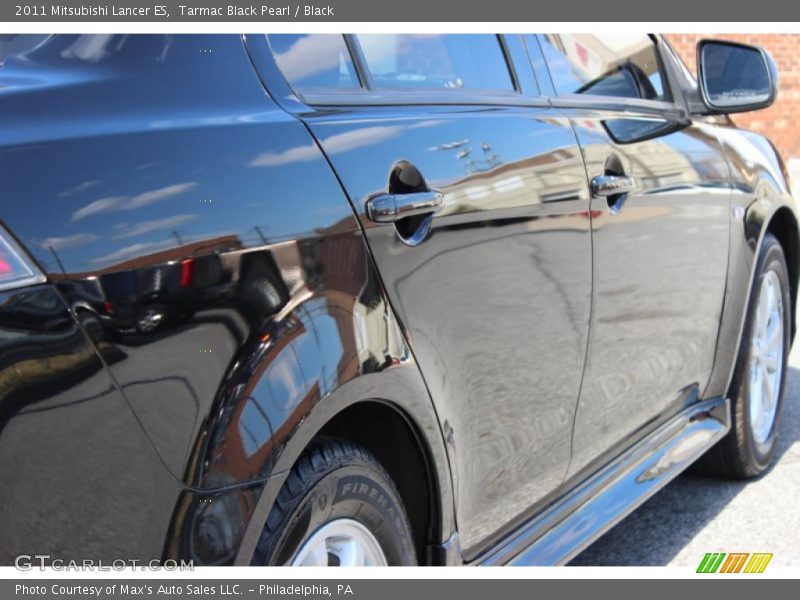 Tarmac Black Pearl / Black 2011 Mitsubishi Lancer ES