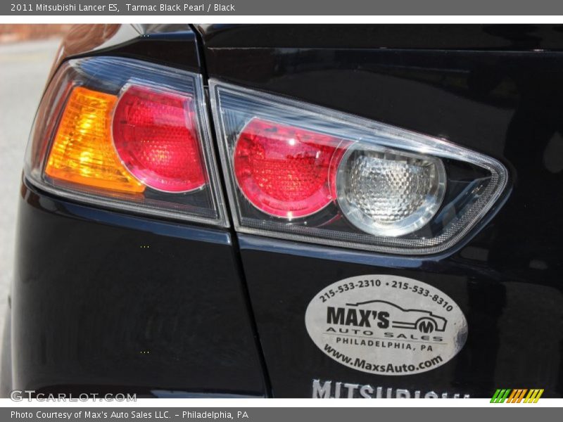 Tarmac Black Pearl / Black 2011 Mitsubishi Lancer ES