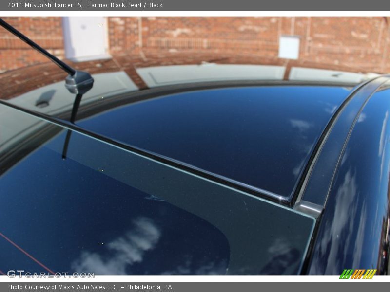 Tarmac Black Pearl / Black 2011 Mitsubishi Lancer ES