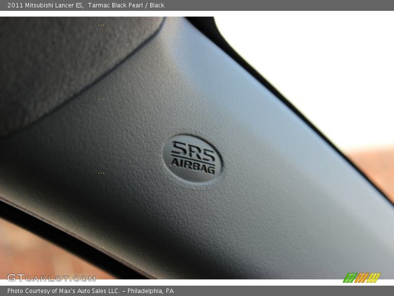 Tarmac Black Pearl / Black 2011 Mitsubishi Lancer ES