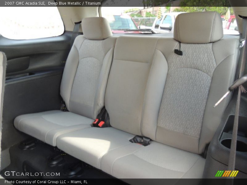 Deep Blue Metallic / Titanium 2007 GMC Acadia SLE