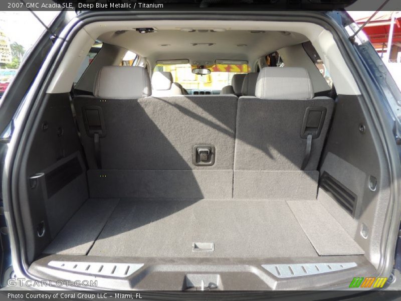 Deep Blue Metallic / Titanium 2007 GMC Acadia SLE