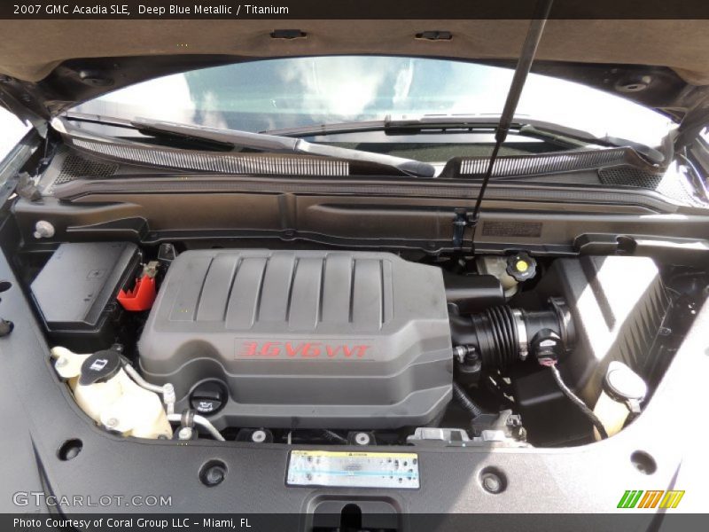 Deep Blue Metallic / Titanium 2007 GMC Acadia SLE