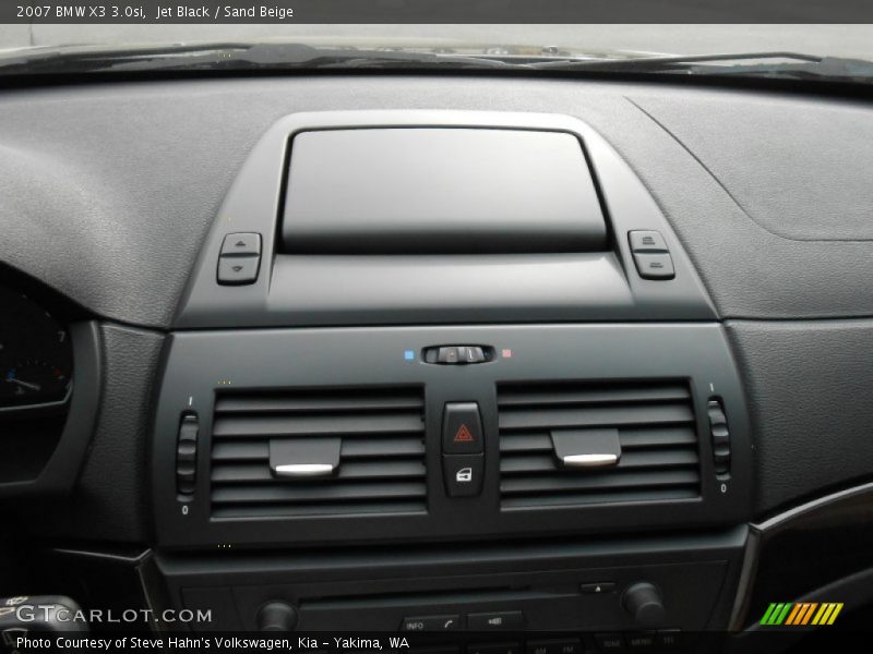 Jet Black / Sand Beige 2007 BMW X3 3.0si
