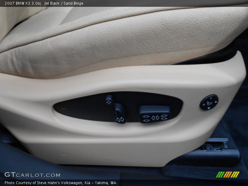 Jet Black / Sand Beige 2007 BMW X3 3.0si