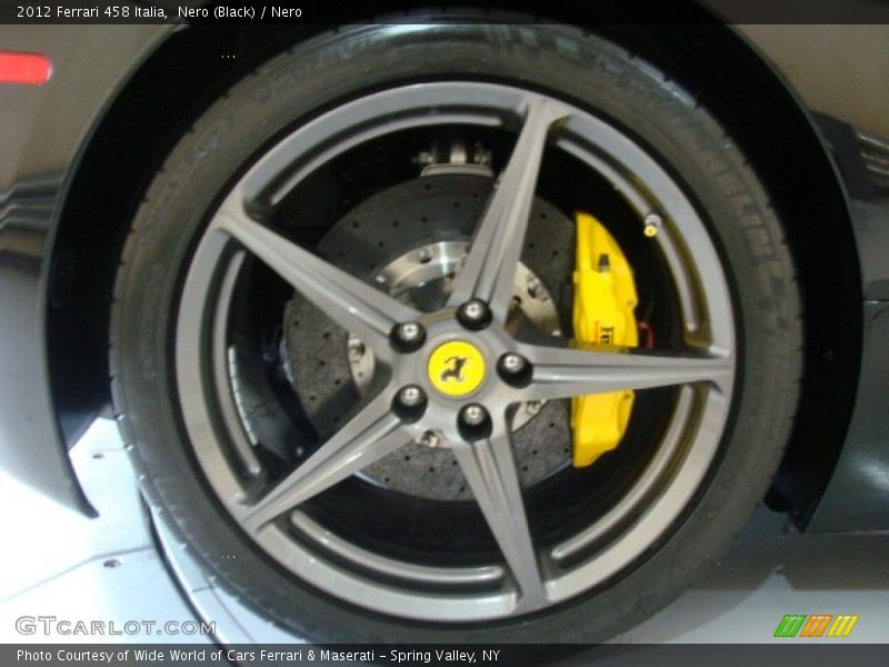 Nero (Black) / Nero 2012 Ferrari 458 Italia