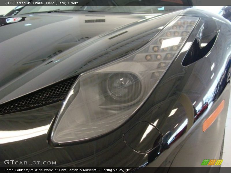 Nero (Black) / Nero 2012 Ferrari 458 Italia