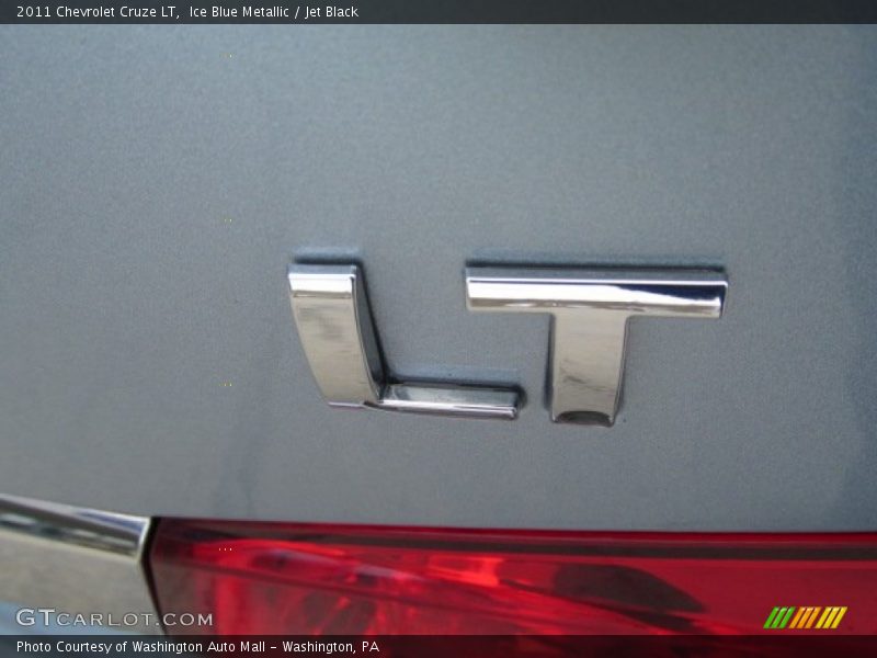 Ice Blue Metallic / Jet Black 2011 Chevrolet Cruze LT