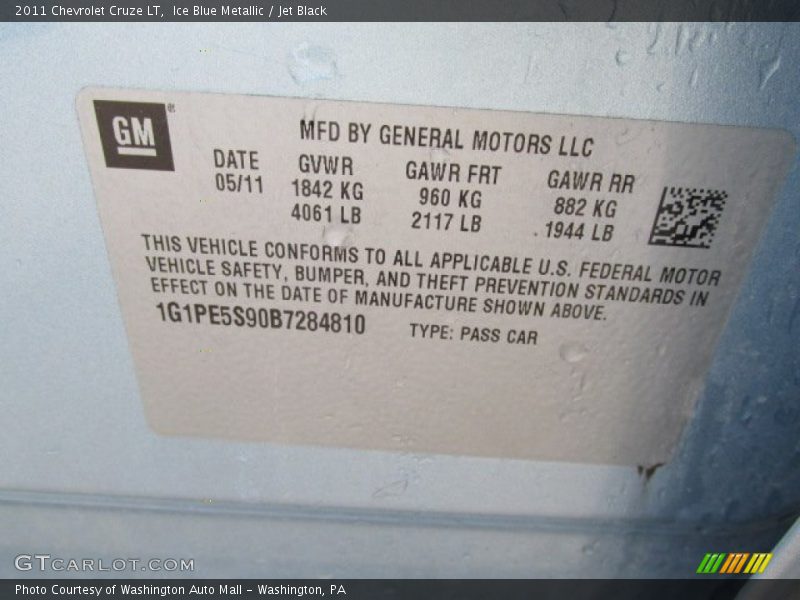 Ice Blue Metallic / Jet Black 2011 Chevrolet Cruze LT