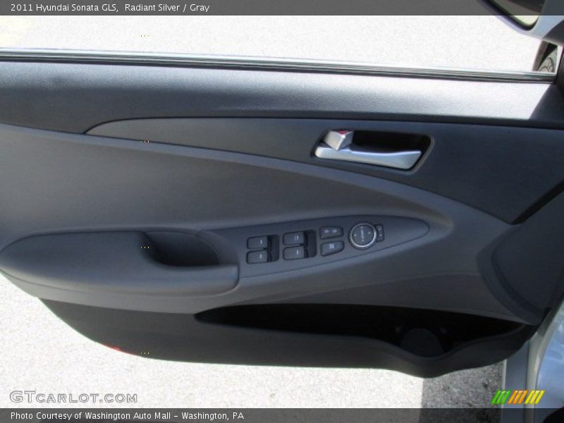 Radiant Silver / Gray 2011 Hyundai Sonata GLS