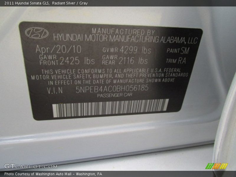 Radiant Silver / Gray 2011 Hyundai Sonata GLS