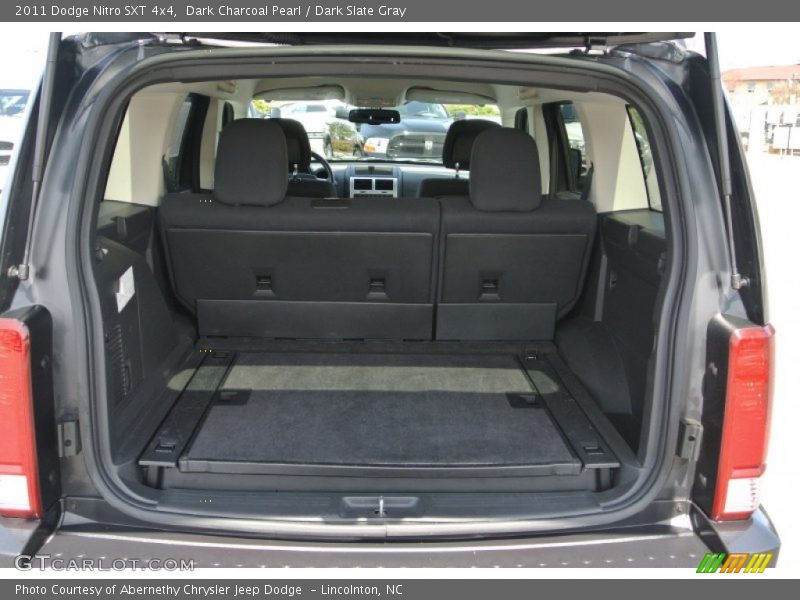 Dark Charcoal Pearl / Dark Slate Gray 2011 Dodge Nitro SXT 4x4