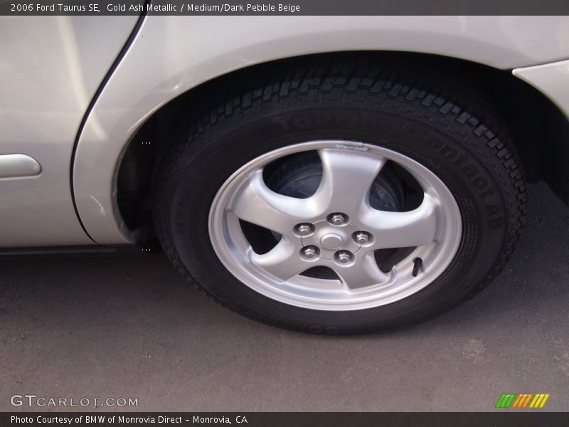 Gold Ash Metallic / Medium/Dark Pebble Beige 2006 Ford Taurus SE